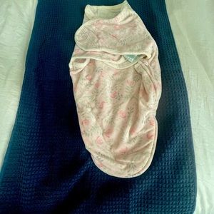 Super cute fluffy and cozy swaddle in soft flower optic for a special baby girl